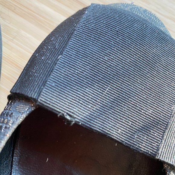 Vintage Robert Clergerie brocade pumps, size 6 - Picture 9 of 10